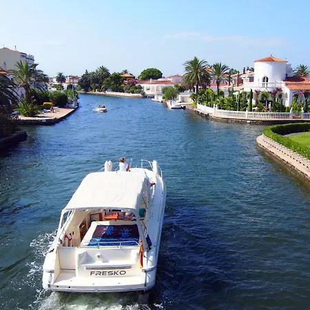 Holiday home Bonica By Interhome Empuriabrava